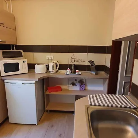 Guest house Agnes Vendeghazak Siofok- 2,3,4 Fore Fuerdoszobaval,erkellyel Siofok