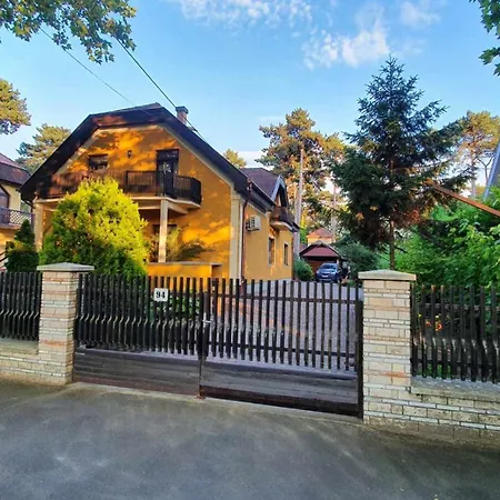 Agnes Vendeghazak Siofok- 2,3,4 Fore Fuerdoszobaval,erkellyel Guest house 4*